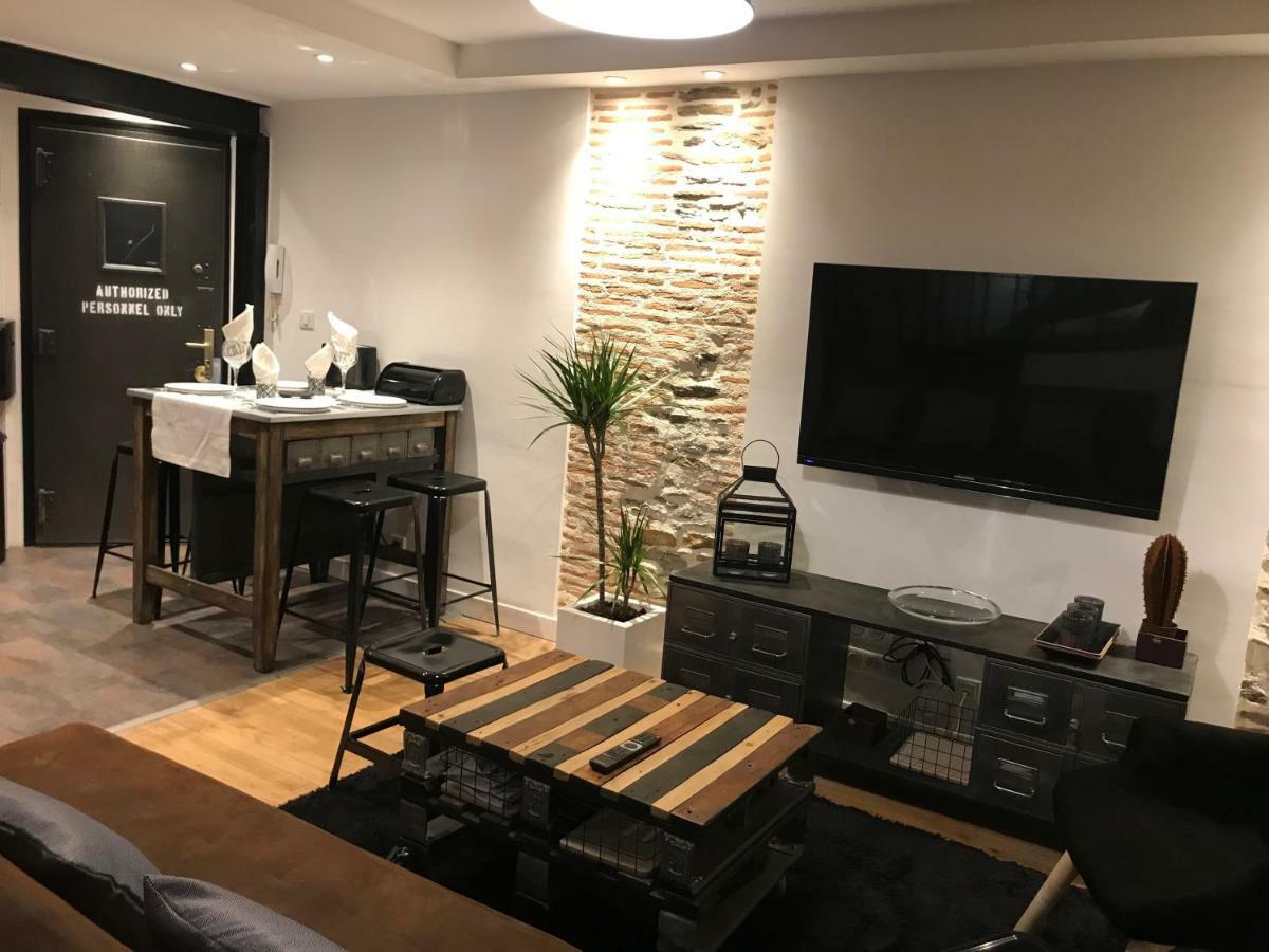 Les Machines De Jules, Hyper Centre Apartment Nantes Exterior photo